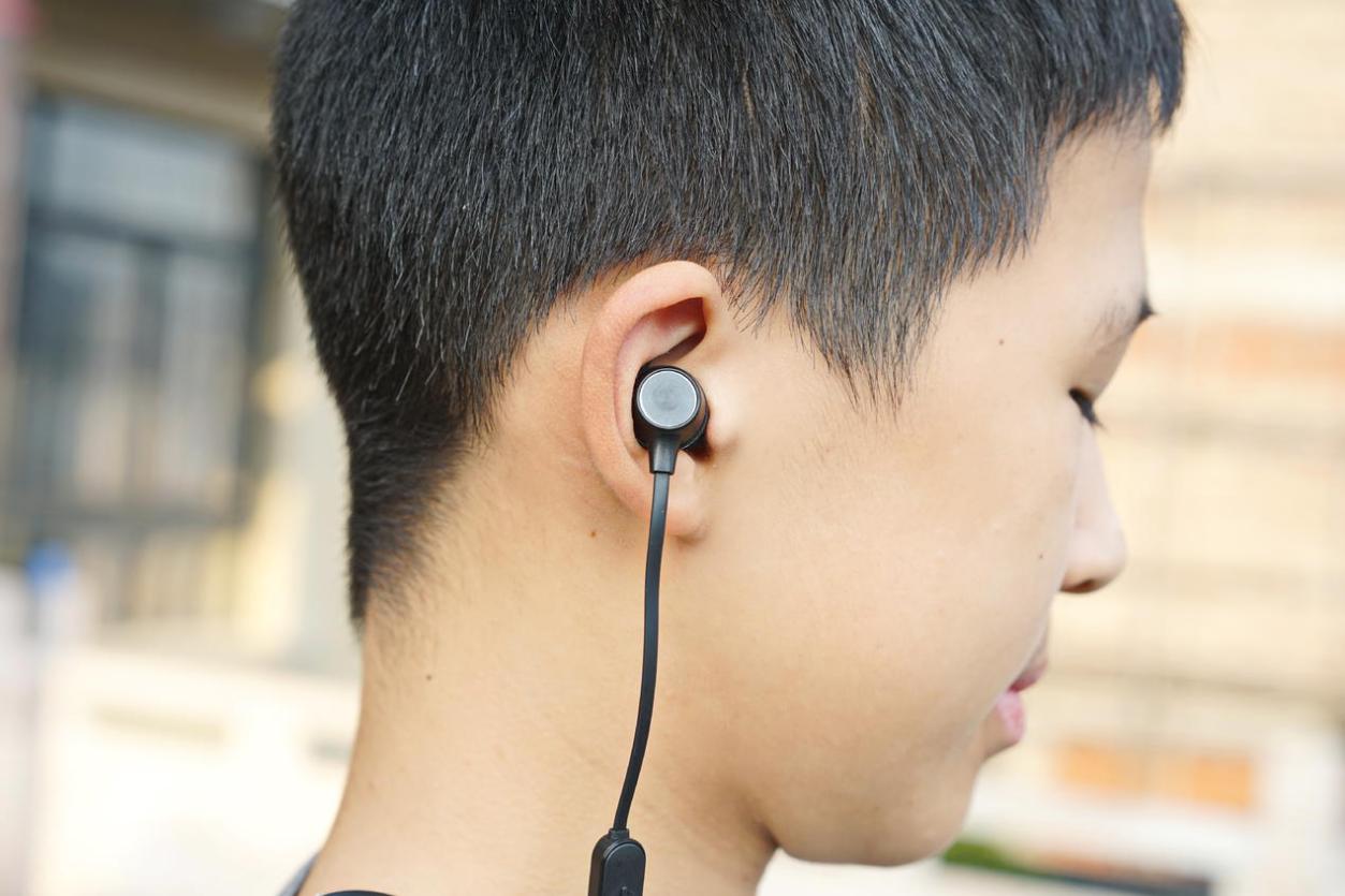 泰捷jeetw1,耳机jeetw1s测评