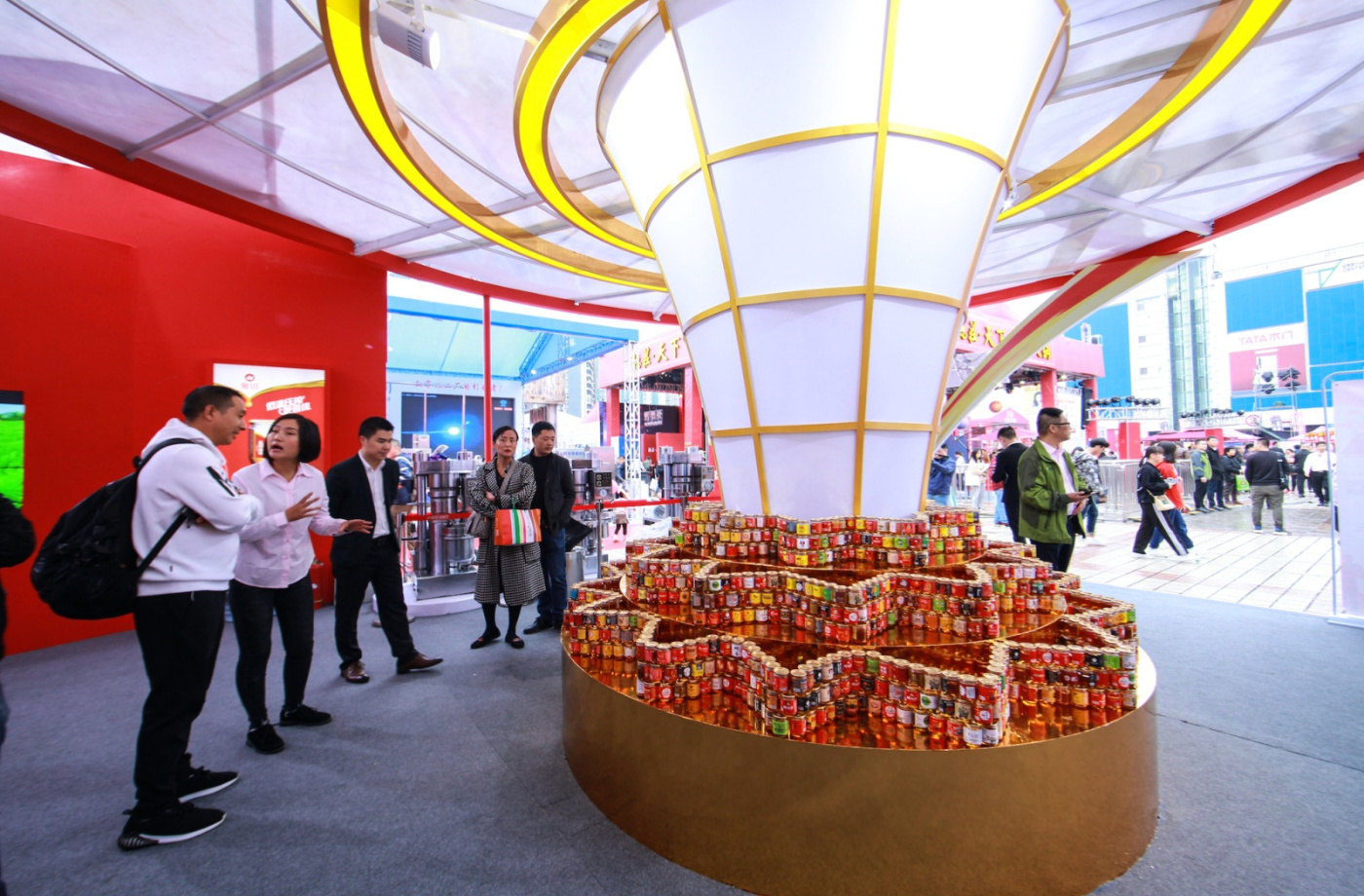 重庆火锅节免费美食,重庆火锅节的大火锅