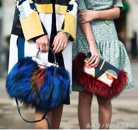 冬天除了衣服要暖，包包也要配合你！