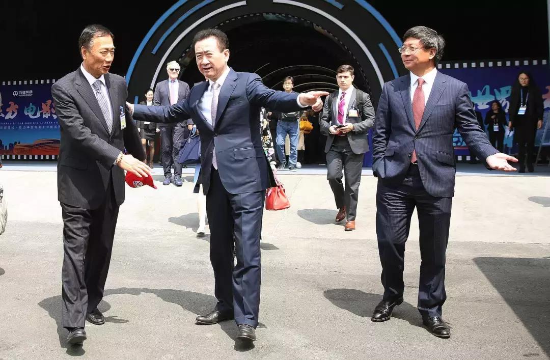 万达最后的尊严：631亿甩卖文旅与融创分手，孙宏斌收割经营权