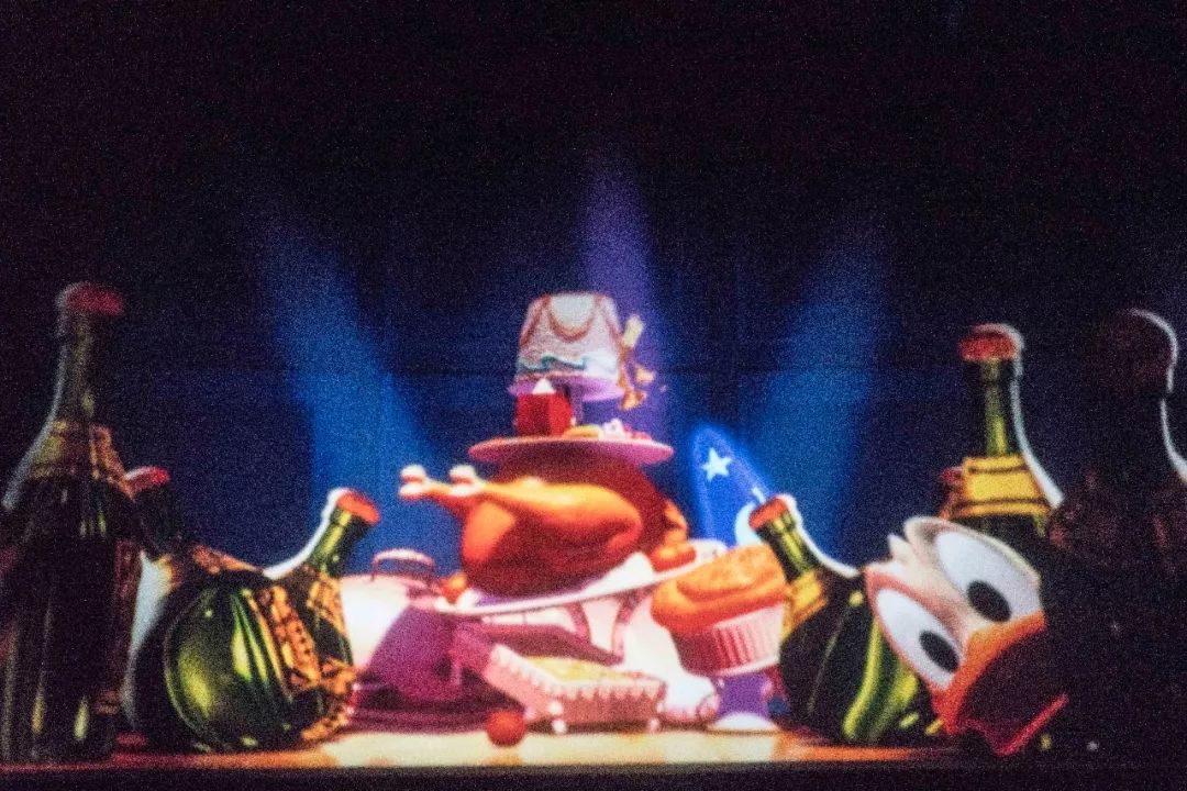 小小布历险记,香港迪士尼小小世界游记