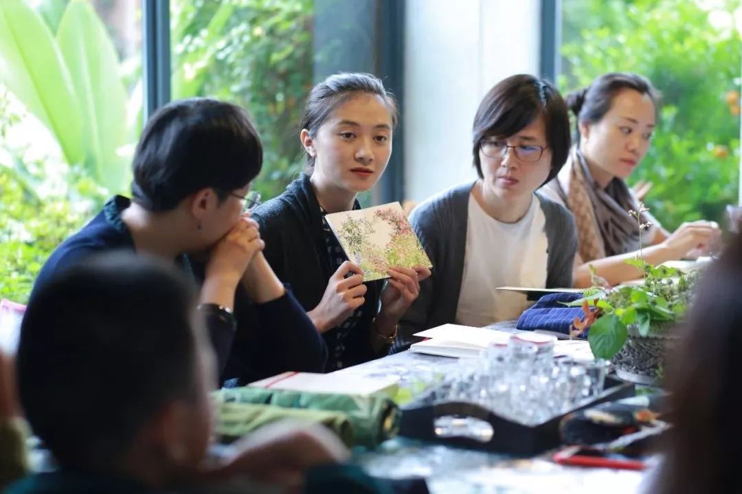 妈妈和孩子一起解决问题,妈妈和宝宝一起生病怎么办