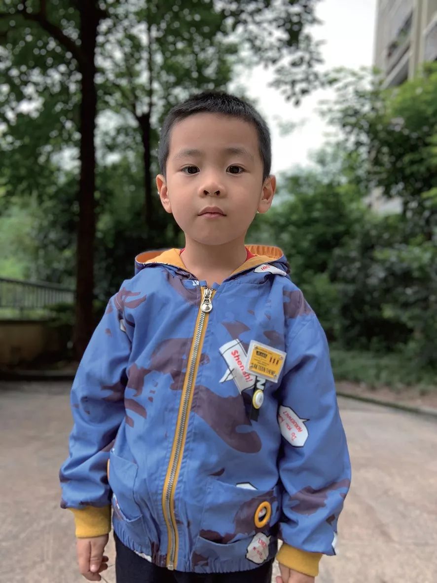 iPhoneXsMax还值得买吗？深度体验后你会有答案