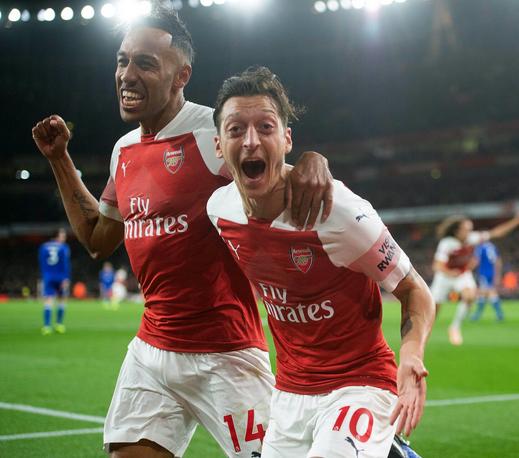 「闲话」枪狐大战，那个男人一射两传，理应当选全场最佳！