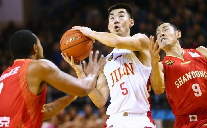 山东男篮这次能否再次上演奇迹,山东男篮被逆转