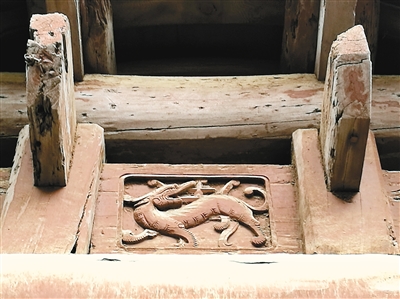 “张公馆”到底是谁的公馆探访庙后街182号老宅文/王亚田