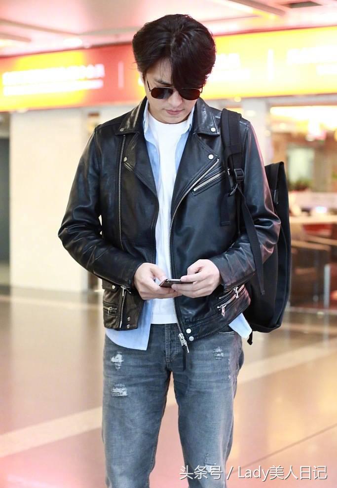 男生穿起来很酷的外套男童,才子男装皮夹克冬装机车皮外套