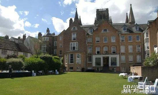 英国杜伦大学校园,英国杜伦大学有哪几个学院