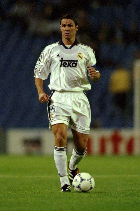 传奇永不谢幕英雄永不迟暮,足球传奇永不谢幕