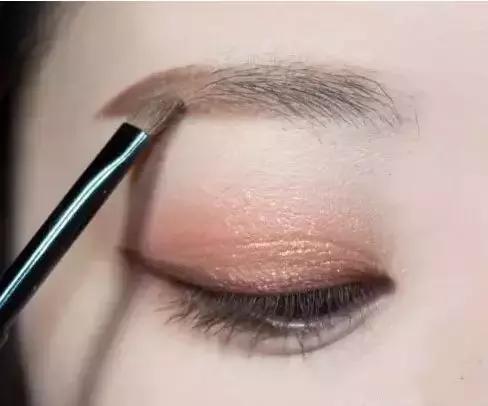 画眉几步轻松搞定多图,几种眉形的画眉技巧