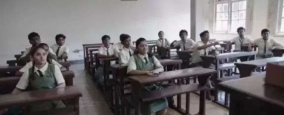 嗝嗝老师电影完整版解说,嗝嗝老师观看完产生了什么影响