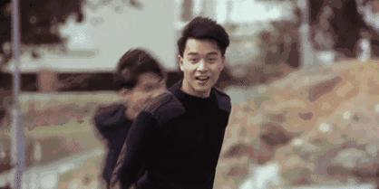 她红了半辈子，结果却因为这个脸部缺陷被骂到退圈？！