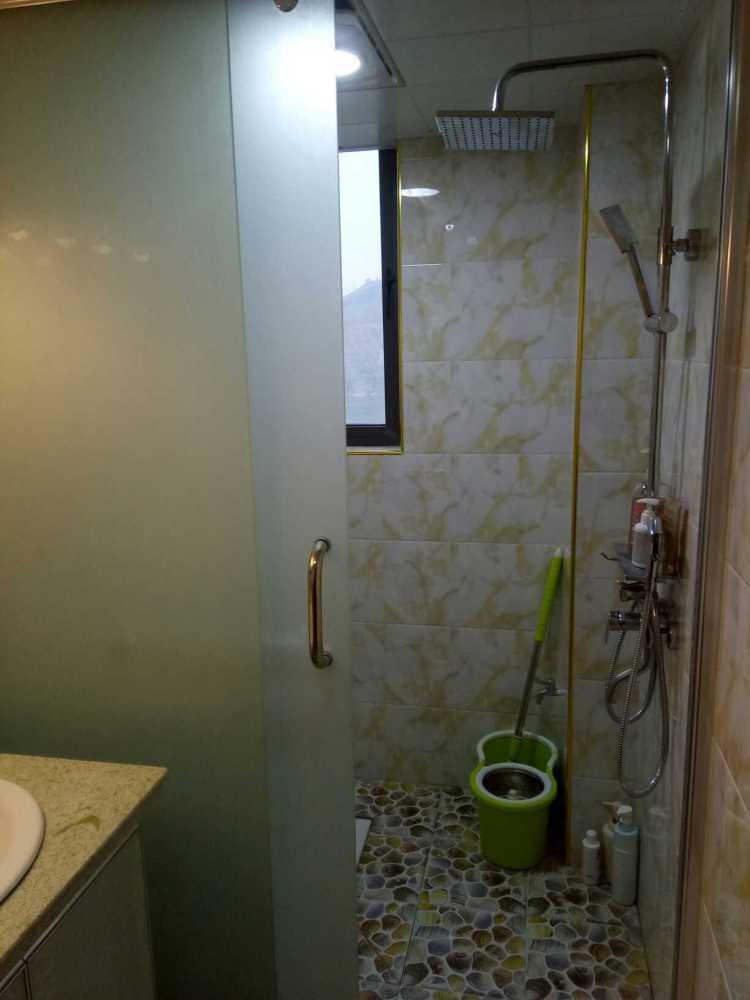 家里装修最不该省钱的就是窗帘,房子装修客厅窗帘