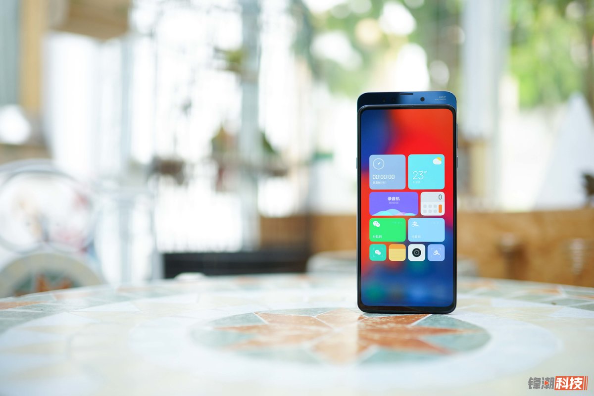 滑盖和全面屏，这次小米做得并不差！小米MIX3详细评测