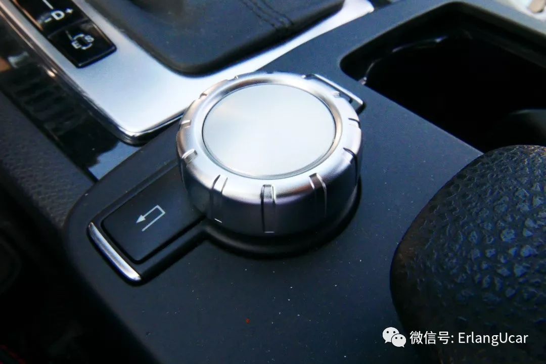 w204奔驰c300coupe,奔驰w204c200旅行版