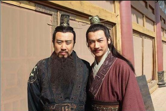 扶苏是怎么死的他是不是秦始皇,扶苏是被秦始皇赐死的吗