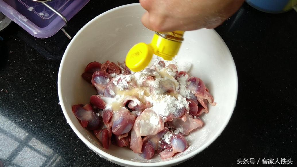 小炒菜好吃有诀窍，学会这一个炒法，出锅香过外面饭店的，真香！