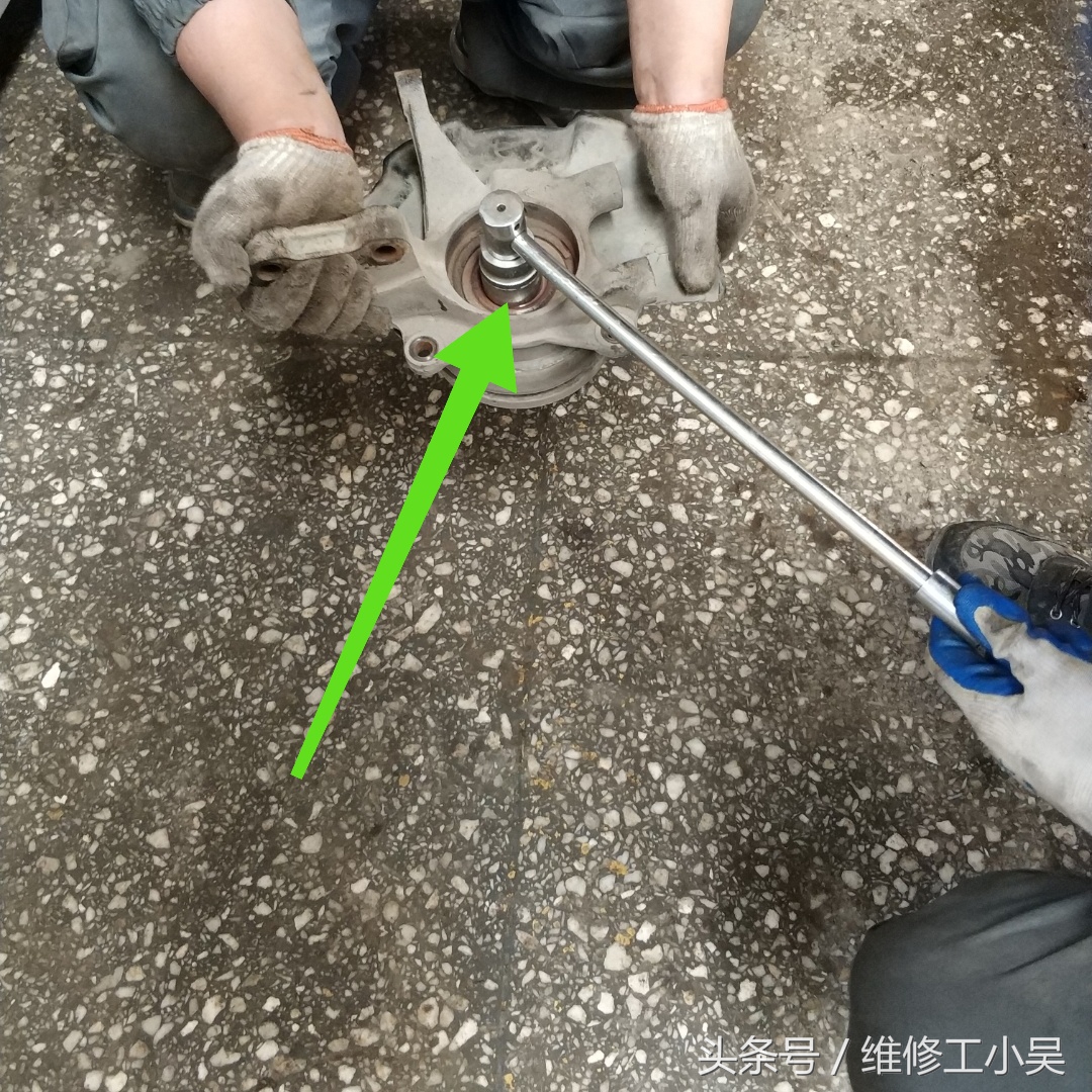 16年现代途胜颠簸路段咚咚咚异响,全新途胜行驶60迈异响