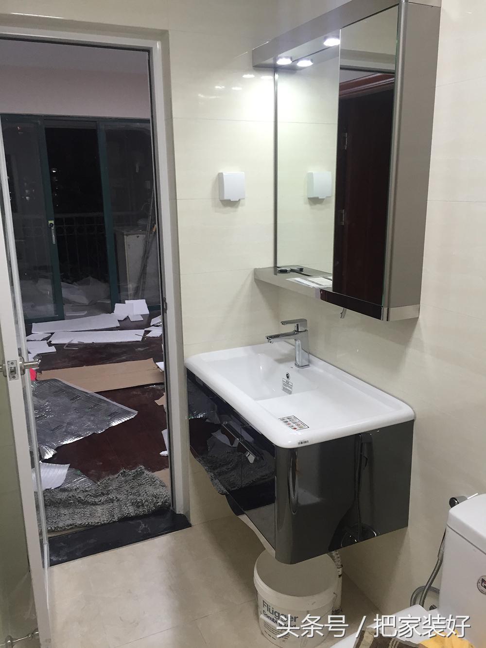 卫生间浴室柜选什么材质的好,卫生间浴室柜选什么材质好