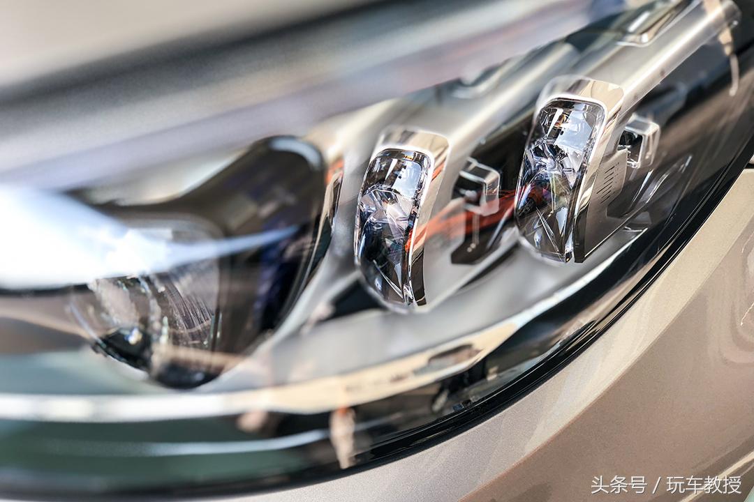 全新奔驰c级怎么选,全系奔驰商务车大全