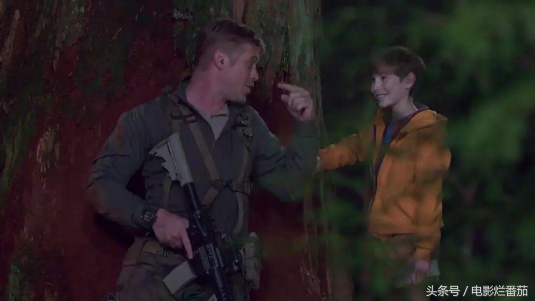 第一部铁血战士电影,铁血战士系列最值得看的