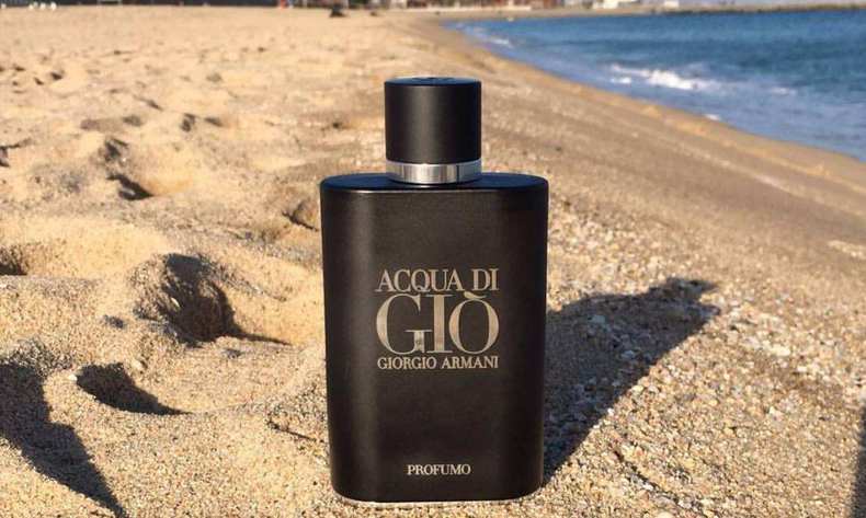 适合一年四季喷的男士香水,有什么让人闻起来就上瘾男士香水