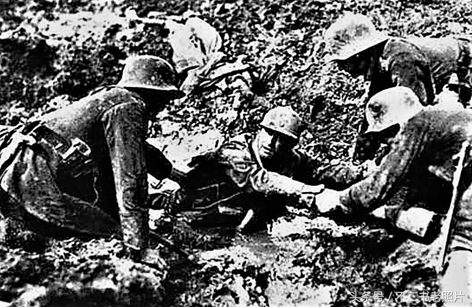 战争时期军人的温情,战乱中温情