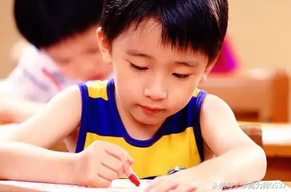 家长怎么教一年级孩子学好拼音,家长怎么辅导孩子学习拼音