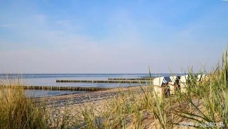 去过这16各需要打码的沙滩才懂，欧洲最会浪的还是德国人