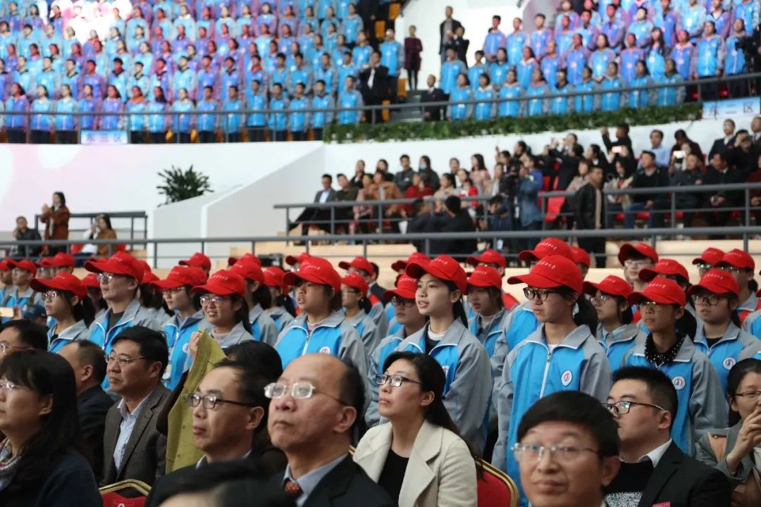 芳华90载|您好,我的大涟中!