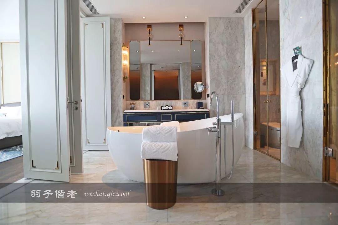 佛山罗浮宫索菲特酒店高山流水,佛山索菲特罗浮宫酒店附近美食