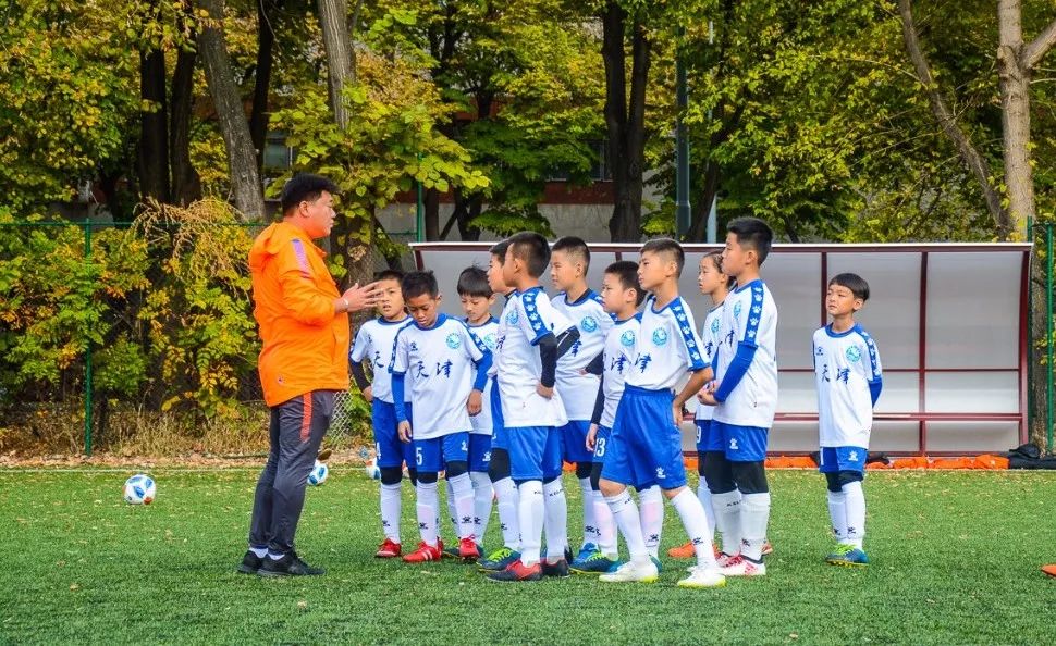 中国青训海外,中国足球青训集体感悟