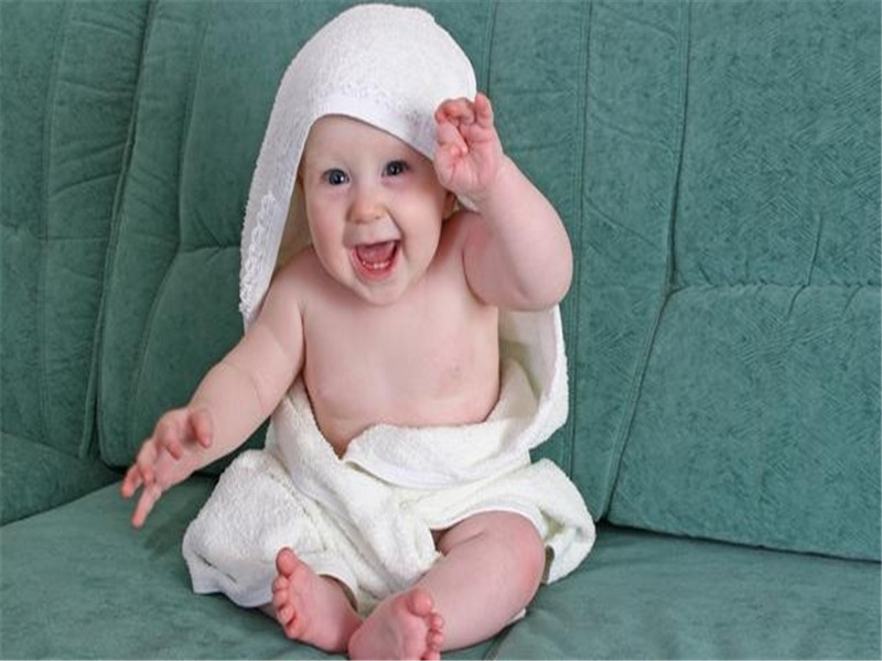 母乳冻奶真的有营养吗,背奶的母乳还能冷冻吗