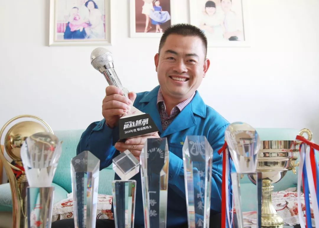 厉害啦！威海这个保安，勇夺央视银话筒