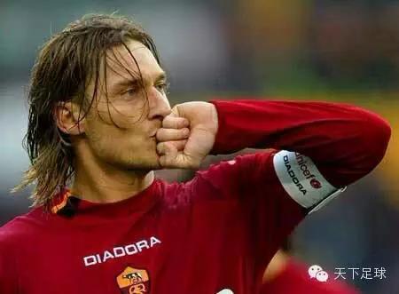 天下足球十大催泪旁白马拉多纳,天下足球新十大催泪旁白