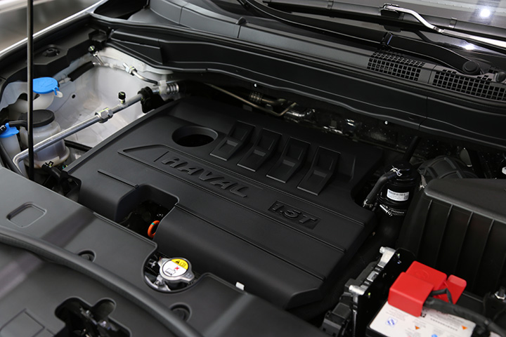 长城哈弗h62014款运动版2.4自动,哈弗h62023冠军版评价