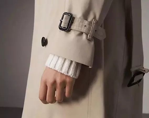 burberrylondonengland风衣,burberryblacklabel风衣