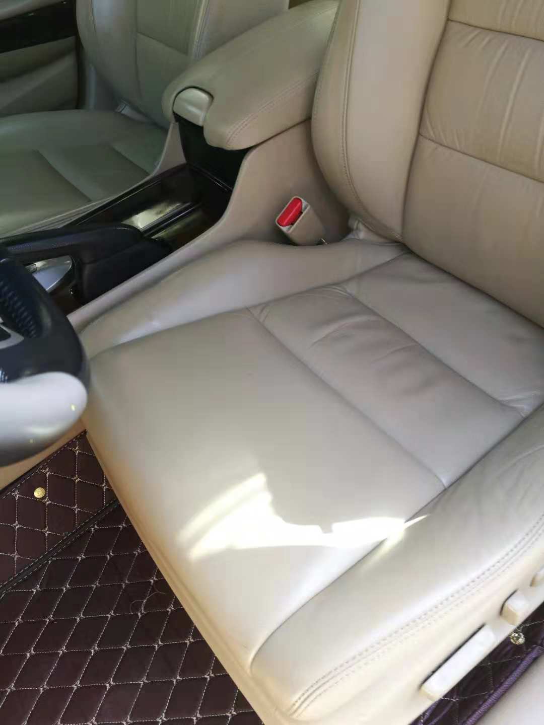 淘车推荐,2010年八代雅阁2.4百万纪念版