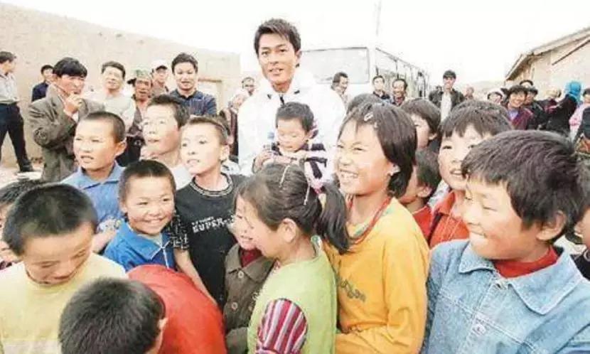 金庸笔下两个杨过,金庸大师笔下两个杨过