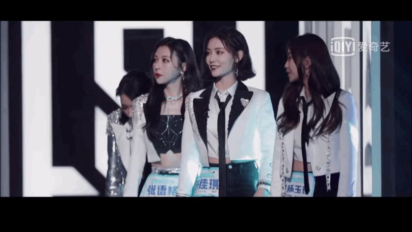 许佳琪因颜值太高被赞,许佳琪造型女团范十足