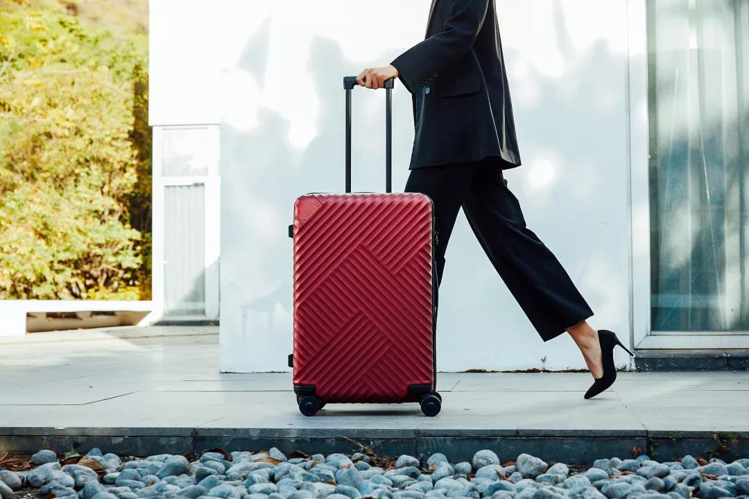 国产结实的旅行箱牌子有哪些,国产旅行箱哪个牌子好