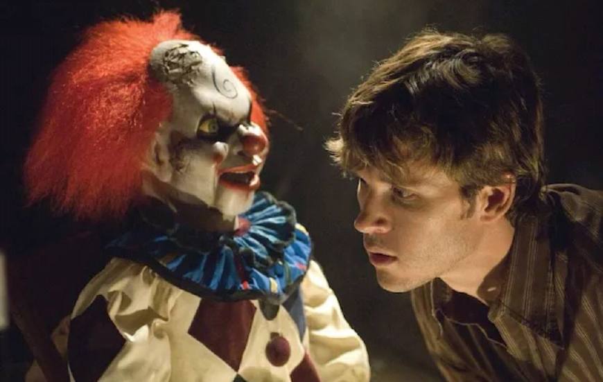 紧张刺激的5部恐怖片 (一定要看的四部恐怖片)