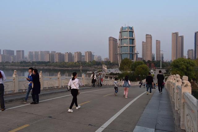 中国水晶之都浦江,中国东海水晶之城