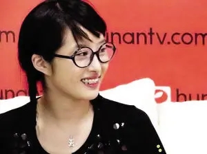 哪个明星扮演嫦娥最丑,演嫦娥的各个角色造型