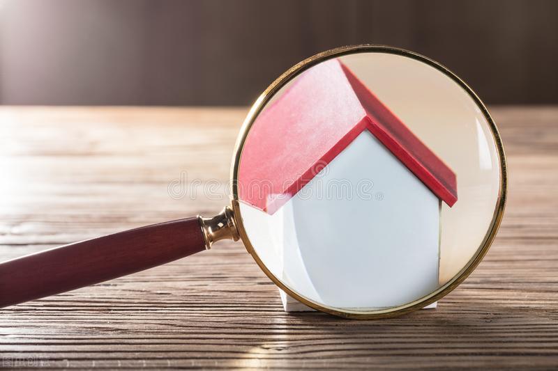 怎么对付欠钱软硬不吃的无赖,对付欠钱不还的老赖终极解决方法