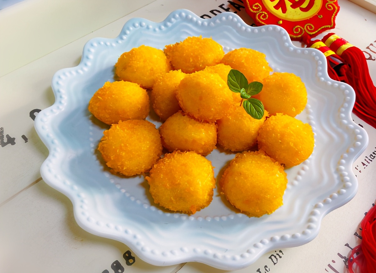 炸汤圆之前用不用把汤圆煮熟,炸汤圆用化开吗