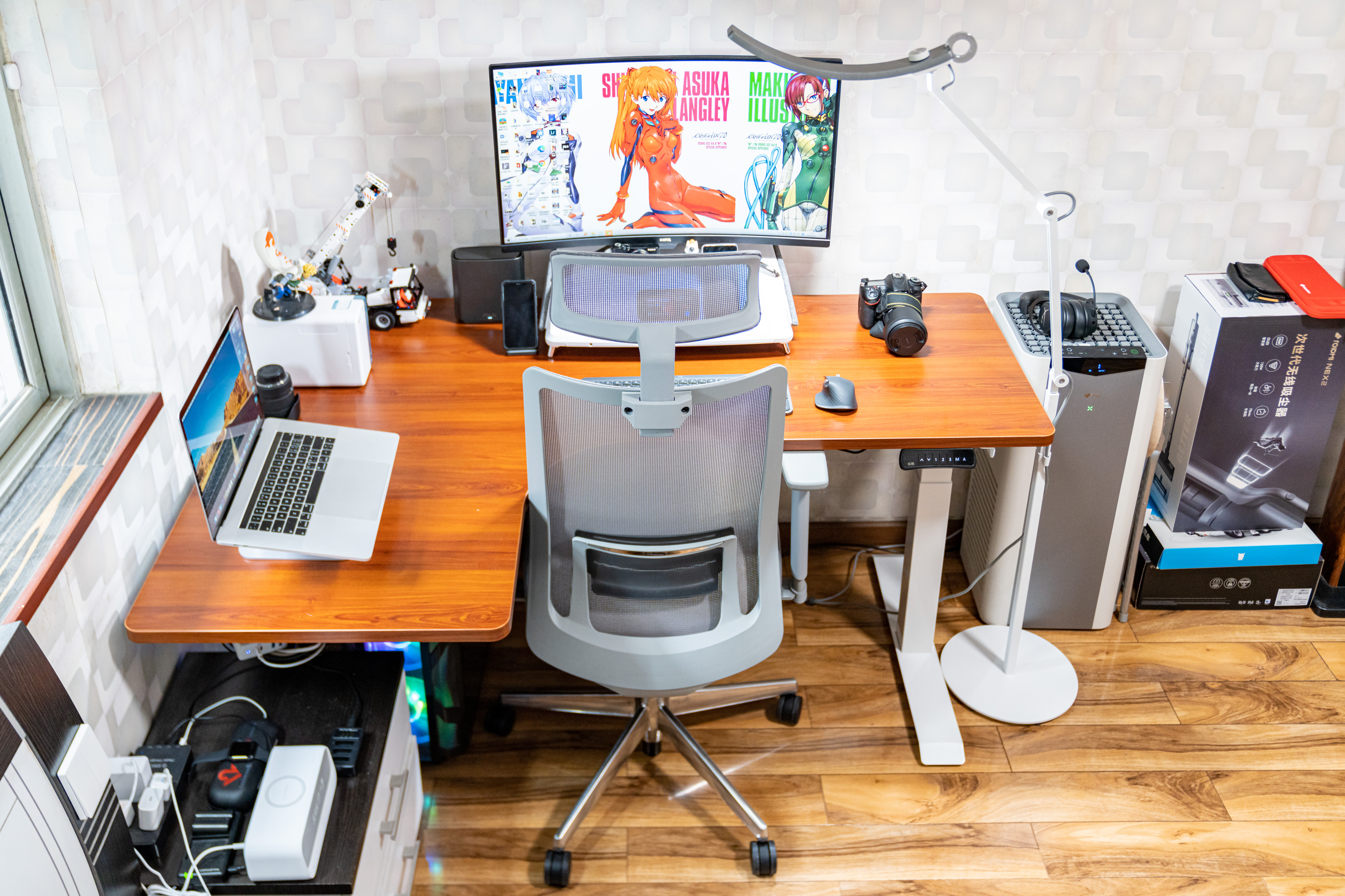 打造理想的居家办公环境:乐歌升降桌/台+明基灯具晒单