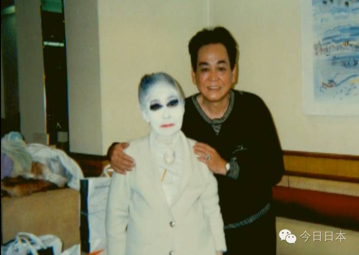 日本一*女妓**站街拉客到74岁，只为等一人