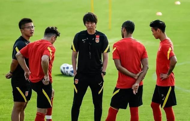 日本主帅评价中国队,看李铁这水平能助国足走多远