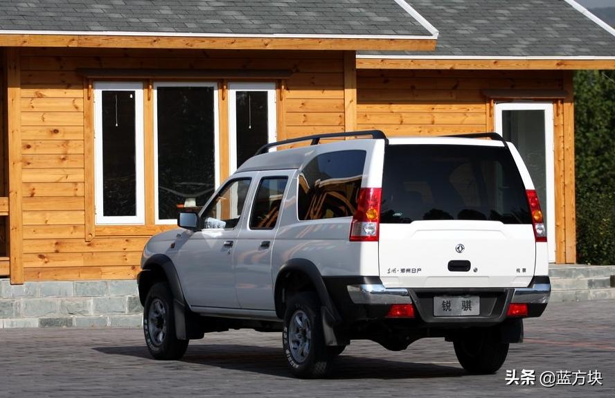 郑州日产nissannv200,nissan日产2.0